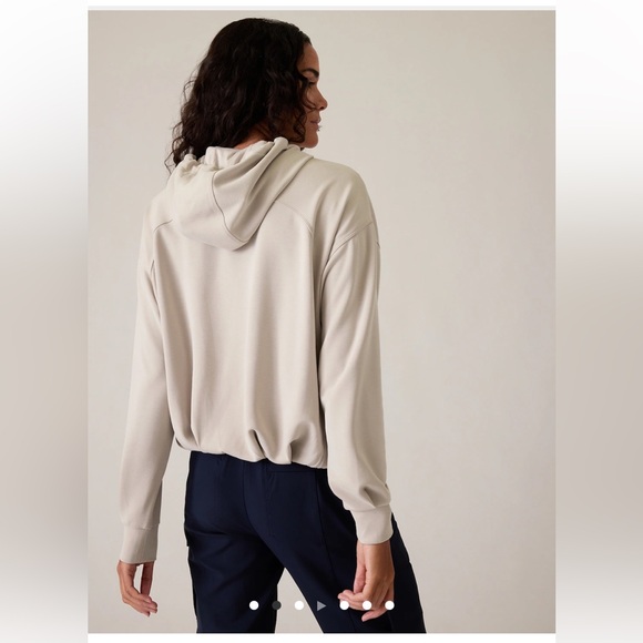 Athleta Seasoft Bubble Hem Hoodie - Picture 2 of 7